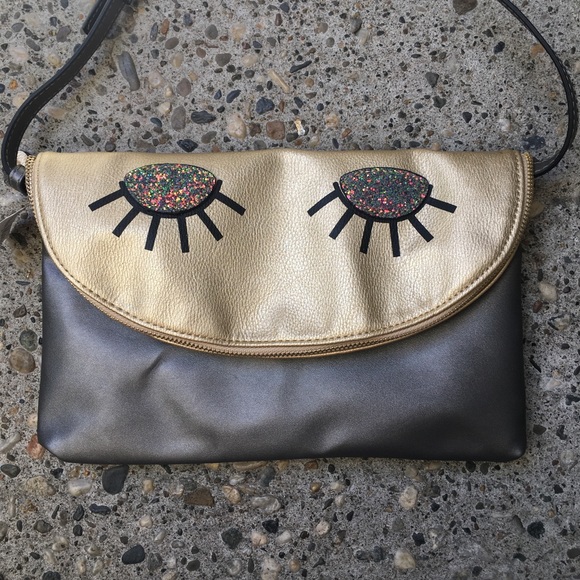 Purse - Picture 2 of 4